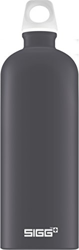 SIGG - Alu Trinkflasche - Traveller Shade - Klimaneutral Zertifiziert - Für Kohlensäurehaltige Getränke Geeignet - Auslaufsicher - Federleicht - BPA-frei - Outdoor - Grau - 1L