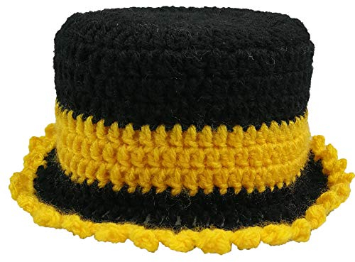 Strickerei Werner Klopapierhut TRABI für die Hutablage und als Deko für's Bad, EIN MUß für Nostalgiker (Klopapierhut, Schwarz/Gelb)