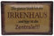 Die ganze Welt ist EIN Irrenhaus - hochwertig geprägtes Wandschild, Türschild, Büroschild, Dekoration 30 x 20 cm (Lustiger Spruch)