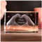 LoveGoals 3D Glas Kristall mit Gravur - Herz aus Zwei Händen mit Text Beste Schwester graviert - Geschenk für große und kleine Schwestern Schwesterherz Geschwister zu Weihnachten Geburtstag Jahrestag