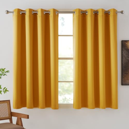 KGORGE Verdunklungsvorhänge Kurz Vorhang Blickdicht mit Ösen | Senfgelb, 2er Set, 145 x 140 cm(HxB), Thermovorhang Kälteschutz, Verdunkelung, Sonnenschutz, für Schafzimmer/Küche