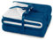 AmeliaHome Kuscheldecke 220x240 cm zarte Steppung Sherpa Lammfelloptik Wohndecke Shleepy Indigo