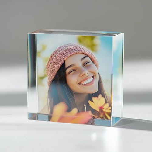 10 x 10 cm Fotoblock mit ihrem Bild aus original PLEXIGLAS - Transparenter Acrylblock, das Foto-Geschenk in brillanten Farben als hochwertige, Geschenkidee mit 3D-Tiefeneffekt in verschiedenen Größen