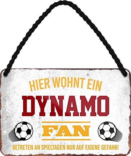 Blechschilder HIER WOHNT EIN Dynamo Fan Hängeschild für Fußball Begeisterte Deko Artikel Schild Geschenkidee 18x12 cm
