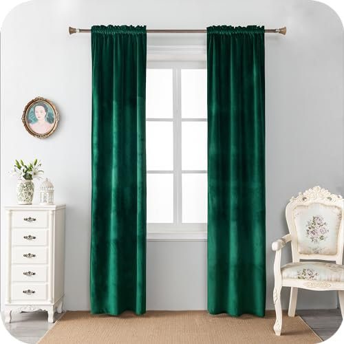 GIRASOLE HOME Coppia Tende Adelaide Morbide Oscuranti Termiche in Velluto 2 Pannelli da 70x220cm con Tasca, Verde