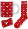 MIJOMA Tassen-Socken-Set: Geschenkset Kaffeebecher mit Socken in Einheitsgröße, 300ml Keramik-Henkelbecher für Heiß- & Kaltgetränke, Tee, Kaffee, Heiße Schokolade (Weihnachtstasse Rentier Allover)