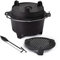 Grillfürst Dutch Oven Set ca. 6 Liter - stabil stehender Feuertopf durch spezielle T-Füße, hitzebeständiger Gusseisen Topf, Deckel als Pfanne nutzbar, DO 6 inkl. Deckelheber und Feuerrost
