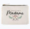 Manahia Pochette Pompon Cadeau Mariage - Appelez moi Madame - Cadeau Mariée - Trousse en Coton - Future Mariée - Cadeau EVJF - Cadeau Femme - Cadeau Jeune Mariée - Just married