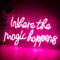 Where the Magic Happens Señal de Neón LED Rosa Palabra Letreros iluminados para Decoración Neón Letra Alimentada por USB Firma la luz interior para el Cumpleaños de la Boda del Dormitorio