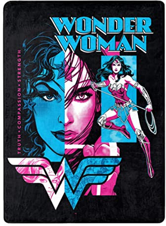 Northwest DC – Wonder Woman Silk Touch Überwurfdecke, 116,8 x 152,4 cm, Wahrheit Mitgefühl Stärke