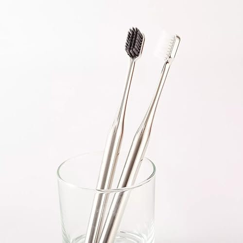 Oral Care Sliver Zahnbürste – patentiert für Tiefenreinigung – entfernt Flecken von den Zähnen – weiche Zahnbürste Patent: 202130063011.1 (Silber – schwarze Borsten)