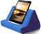 Transplant Morbido supporto per tablet con tasca, supporto per tablet e tablet, regolabile con 3 angoli di visione, supporto per divano letto, compatibile con iPad, tablet, eReader, smartphone(blu)…