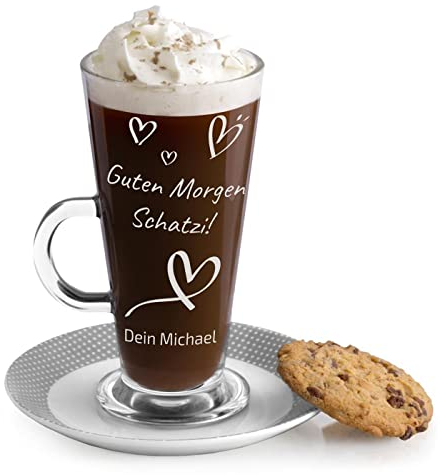 Maverton Latte Macchiato Glas mit Gravur - 360 ml - Cappuccino Tasse mit Henkel - Trinkglas für Kaffee - Kaffeezubehör - Kaffeeglas für Frauen - zum Geburtstag - personalisiert - Herzchen