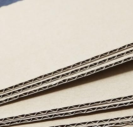 KEILEOHO 100 Stück Wellpappe zum Basteln, 200 x 250 x 3 mm Dicke Pappe, Karton Blätter Kartonplatten für DIY Handwerk
