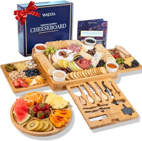 VAREZZA Juego de tabla de queso de bambú y cuchillo. Juego de tabla de charcutería extra grande, tabla de servir, bandeja lateral, plato redondo de frutas, 23 accesorios de entretenimiento para