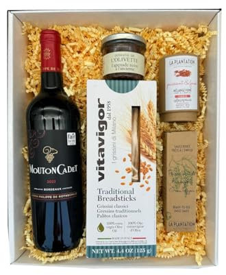 Coffret blanc : Mouton cadet Rouge - La Plantation : Mélange Fleurs de sels et épices fumées & Sauce poivre Kampot - Gressin - Tapenade