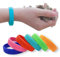 bienpegado Pulsera personalizada SOS para niños de silicona, ideal para salidas y paseos. En varios tamaños y colores. Resistente al agua y duradera. (Amarillo)