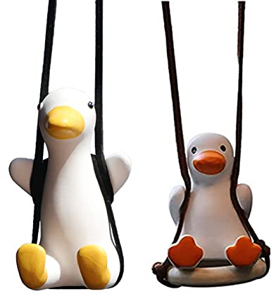 HZXY Auto fliegende Ente hängende Ornament, 2 Stück schwingende Ente Auto Charm, Schaukel Ente für Auto, niedliche sitzende Schaukel Ente auf Auto Rückspiegel Anhänger (C)