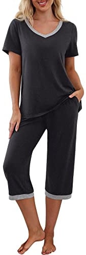 PrinStory Conjunto de Pijama para Mujer Camiseta de Manga Corta y Pantalones Capri Ropa de Estar por Casa Ropa de Dormir Conjuntos de Pijama con Bolsillos, gris oscuro, L