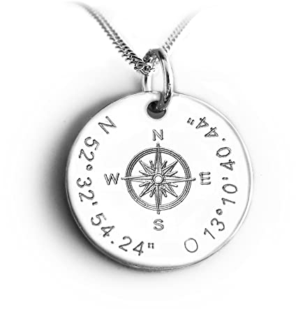 LATIGGA Runder Kompass - AnhĂ€nger mit Silberkette, Koordinaten Kette mit Gravur, 925 Sterlingsilber, Reiseschmuck fĂŒr Damen und Herren
