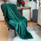 LOMAO Flanell Decke Pompoms Kuscheldecke Sofa Decken - Fleecedecke für Couch weich und warm, Wohndecke flauschig 150x200 cm als Sofadecke Couchdecke (Grün, 150 * 200CM)