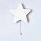 Wandleuchte LED 5W Wolke/Stern Design mit Zugschalter Schlummerlicht Warmweiß Dual Stromversorgung USB/Batterie Augenschutz Deko Lampe aus Eisen Weiß für Babyzimmer, Schlafzimmer, Spielzimmer (Wolke)