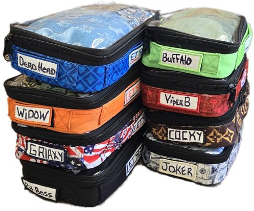 Cornhole Bag Pouch Case Insert Each case Hold 4 Regulary Size Bean Bags This ad is for 8 pouches of each color/design with Easy Label Handles