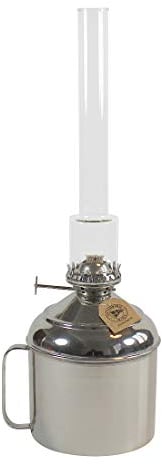 Petroleumlampe LINNE aus vernickeltem Messing mit Handgriff, Höhe 33 cm, Messingbrenner und 11 mm Docht, Glaszylinder, Behälterbreite 12 cm, Leuchtdauer 58 Std.