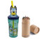 OM SUPPLIES Bluey - Vaso reutilizable con figura 3D de personajes de dibujos animados para niños, 23 x 7,5 x 7,5 cm, incluye juego de lápices de tamaño medio (azul)