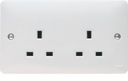Hager 13A 2 Gang Unswitched Socket (Dual Earth)