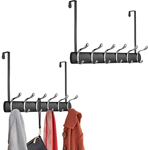 mDesign 2er-Set Türgarderobe zum Einhängen – 12 Garderobenhaken zum über die Tür hängen – Flurgarderobe aus Metall für Mäntel, Jacken, Bademäntel, Handtücher etc. – mattschwarz und silberfarben