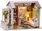 lvifloae Kit casa in miniatura fai-da-te Serra capanna in miniatura Mini casa giocattolo assemblata con 2 luci a LED Decorazioni natalizie di Halloween Regali per la famiglia e