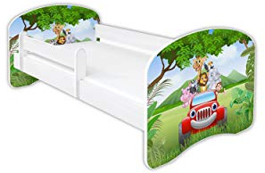 Clamaro 'Schlummerland' Kinderbett 80x160 (bis 150kg belastbar) mit Motiv, Rausfallschutz, Kantenschutz, Matratze und Lattenrost | Jugendbett Weiß | Motiv: 02 Dschungel Auto
