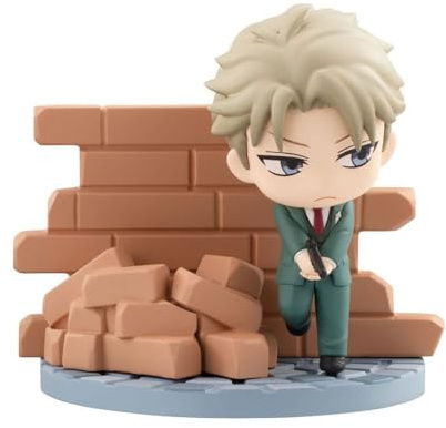 Furyu Loid Forger Hold Fig. 7 cm Spy x Family