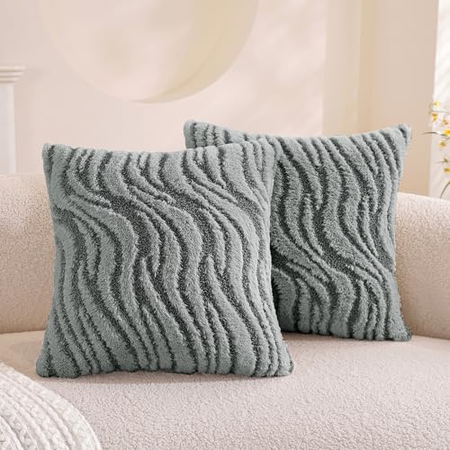 Ystyle 2er Set Kissenbezug 40x40 cm Weich Plüsch, Dekorative Kissenhülle mit 3D Wellenmuster, Modern Felloptik Deko Kissenbezüge für Sofa Couch Bett, Waschbar und Haustierfreundlich, Hellgrau