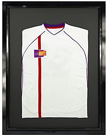 Vivarti DIY Erwachsene Standard Sportshirt Display Rahmen für Fußballtrikot, Band Shirt Shadow Box - 60 x 80 cm - Glänzender schwarzer Rahmen, schwarzer Innenrahmen, schwarze Rückseite Karte