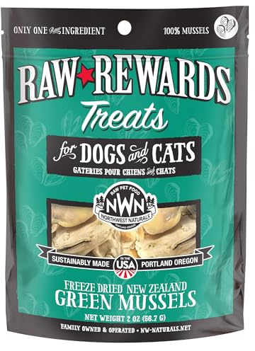 Northwest Naturals Raw Rewards Freeze-Dried Green Lipped Mussel Treats for Dogs and Cats - Bite Sized Pieces - Grain Free - 1 Ingredient - Healthy - Human Grade - All Natural - USA Made - 2 Oz