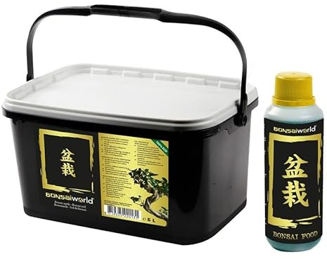 vdvelde.com - Bonsaiworld Bonsai - Boden - Eimer 5 Liter und Bonsai Dünger 250 ml - Bio Organische Universal Bonsai Baum Erde Indoor & Outdoor - Für Bonsai Umtopfen und Bonsai Düngen