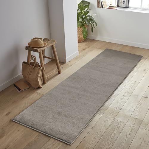Jimri Flauschiger Teppich Läufer - Hochwertiger Kurzflor für Zuhause, Büro, Küche, Eingang, Flur, Wohnzimmer - Maschinenwaschbar - Rutschfester Teppich Waschbar - 60x110 cm - Taupe