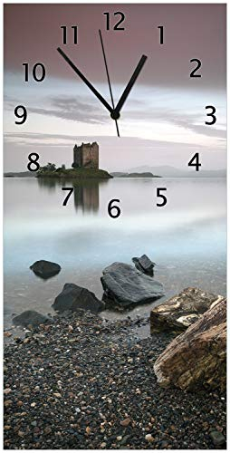 Wallario Design-Wanduhr Schloss in Schottland aus Glas, Motiv-Uhr Größe 30 x 60 cm, Schwarze Zeiger