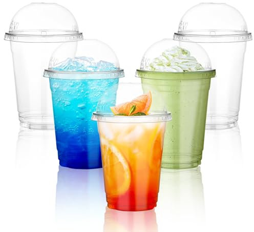 NUZEKY Vasos de plástico para batidos con tapas de cúpula, paquete de 50 vasos de PET transparentes de 12 onzas para batidos, batidos, café helado, vasos fuertes y reutilizables