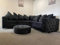 Luxuriöses, modernes Chesterfield-Sofa aus schwarzem Samt, Plüsch, 1-Sitzer, Eckcouch für Wohnzimmer, stilvoll gepolstert, Streu-Rückenlehne