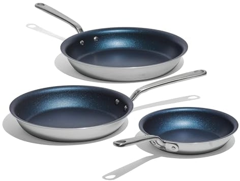 Made In Cookware - Ensemble de 3 poêles à frire antiadhésives (comprend 20,32/25,4/30,48 cm) - Revêtement en acier inoxydable 5 épaisseurs - Batterie de cuisine professionnelle - (Bleu Port)