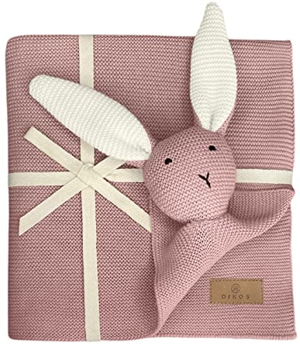 DIKOS Original 2-in-1 Babydecke & Kuscheltuch SCHMUSE-Hase (Altrosa) – schönes Geschenk zur Geburt für Neugeborene – aus weicher Bio-Baumwolle (GOTS) – ideal als erstes Kuscheltier für Baby Mädchen