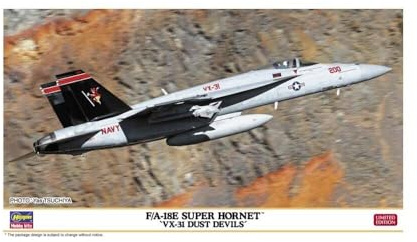 Hasegawa 02424 1/72 US Navy F/A-18E Super Hornet VX-31 Dust Devils Plastic Model