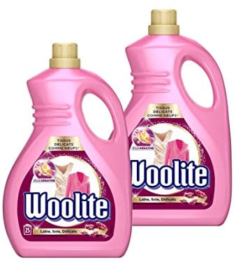 WOOLITE Pack of 2 Laundry Detergents Wool and Silk – 1.5L