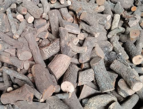 Leña de encina 49kg - para Barbacoa, Estufa, Chimenea, Cassette - Troncos Lisos Grosor Medio 4-9 cm - Seca y Perfectamente Cortada en Troncos 30-40 cm de Largo