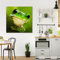 banjado® Glas Bild 30x30cm mit Motiv Frosch als Wandbild für Wohnzimmer/Küche/Büro - Wohnzimmer Bild aus ESG Sicherheitsglas kratzfest mit geschliffenen Kanten - Glasbild groß als Wand Bild