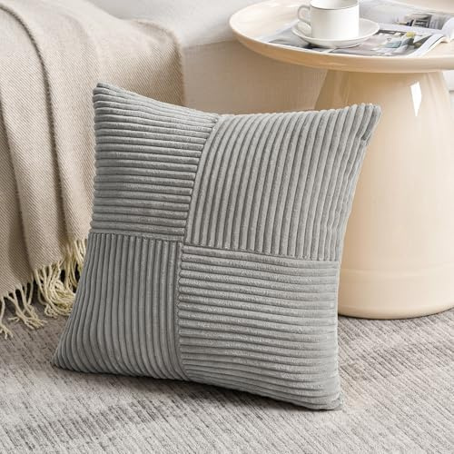 FDTERN 1 Stück Hellgrau Kissenbezug 65x65 cm Weich Kordsamt Kissenbezüge Kissenhülle Dekokissenbezug Sofakissen Dekokissen Boho Deko für Sofa Schlafzimmer Wohnzimmer Balkon (Ohne Kissenfüllung)
