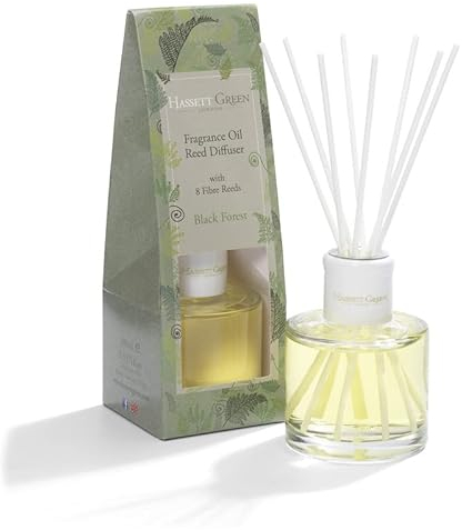 Hassett Green London Fragrance Oil Reed Diffuser - 100ml Glass Bottle with 8 Fibre Reeds - Black Forest